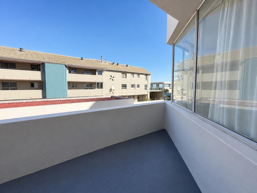 2 Bedroom Property for Sale in Beachfront Western Cape